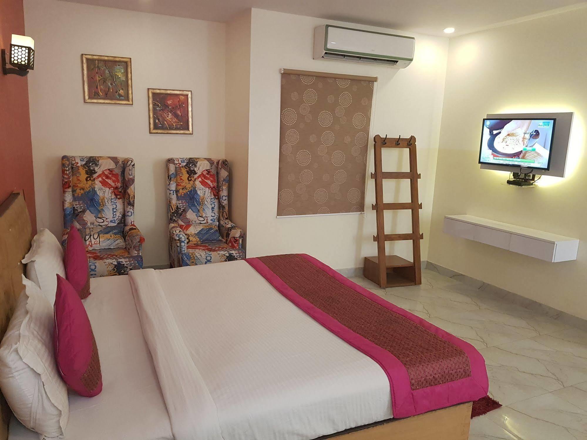 Hotel Airport Inn Нью-Делі Екстер'єр фото